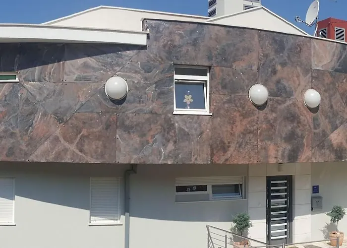 In With Balcony, Air Conditioning, Wifi 4328-1 Apartament Trogir