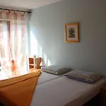 In With Balcony, Air Conditioning, Wifi 4328-1 Apartman